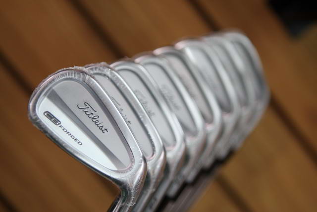 Iron Set Titleist CB 712 NS.Pro 950GH