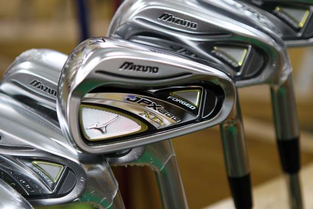 Mizuno JPX800 XD 2011 NS.Pro 950GH HT - 2ndgolf.com