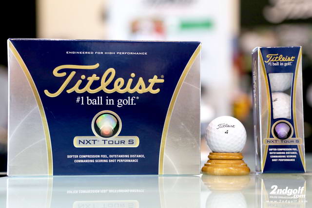 Ball Titleist NXT Tour S 