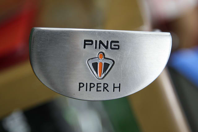 Putter Ping i-Series Piper H -
