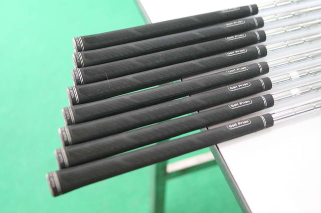 Iron Set Cobra FP NS.Pro 950GH