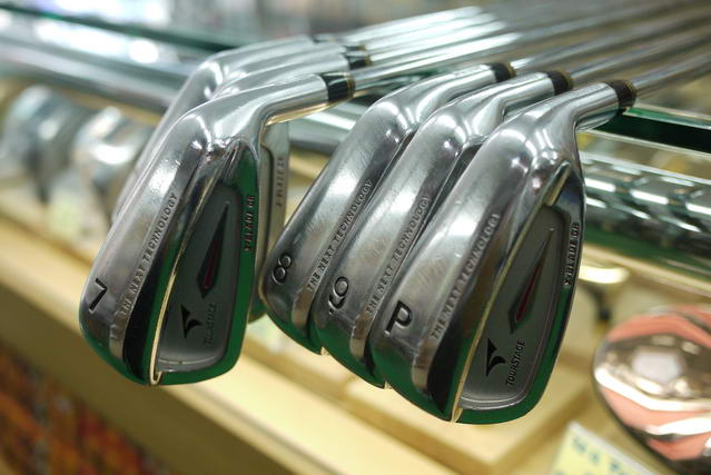 Iron Set Tourstage X-Blade GR NS.Pro 950GH