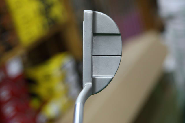 Putter Odyssey White Hot XG 9 -
