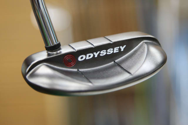 Putter Odyssey White Ice Rossie -
