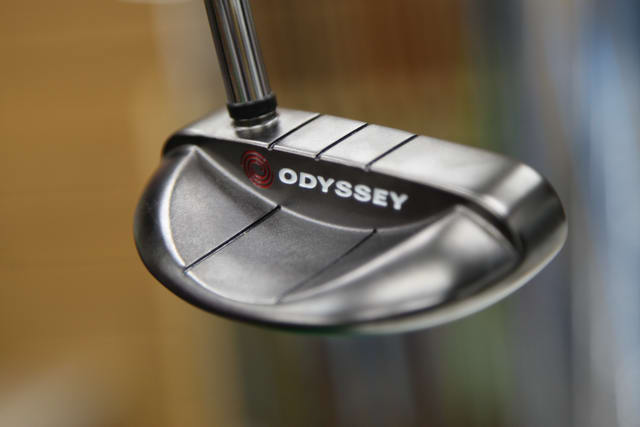 Putter Odyssey White Ice Rossie -
