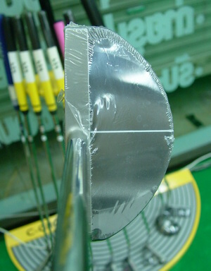 Putter Yes Hanna -

